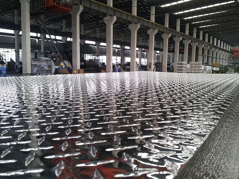 Bright Finish Aluminum Diamond Plate Shee